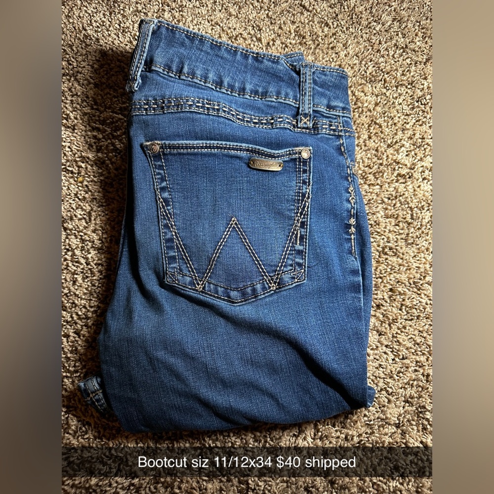 Jeans - Picture 6 of 15